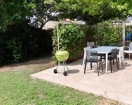 Glycine, 6 Person بيت للعطل *