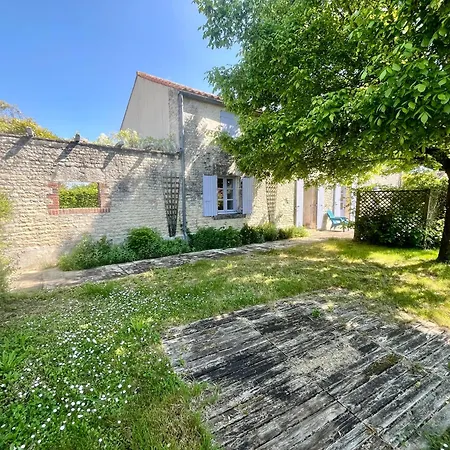 بيت للعطل Glycine, 6 Person Nalliers (Vendee)